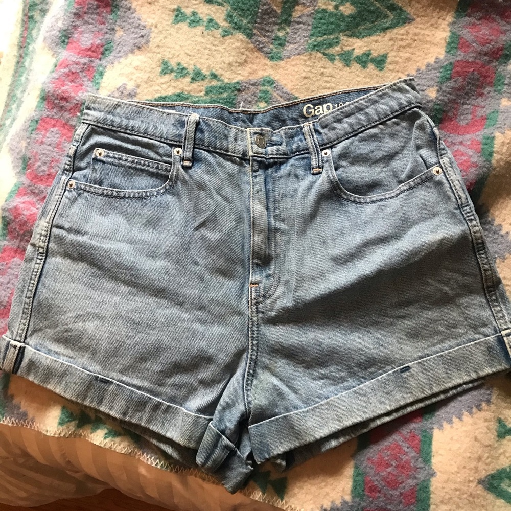 Vintage Gap high rise shorts